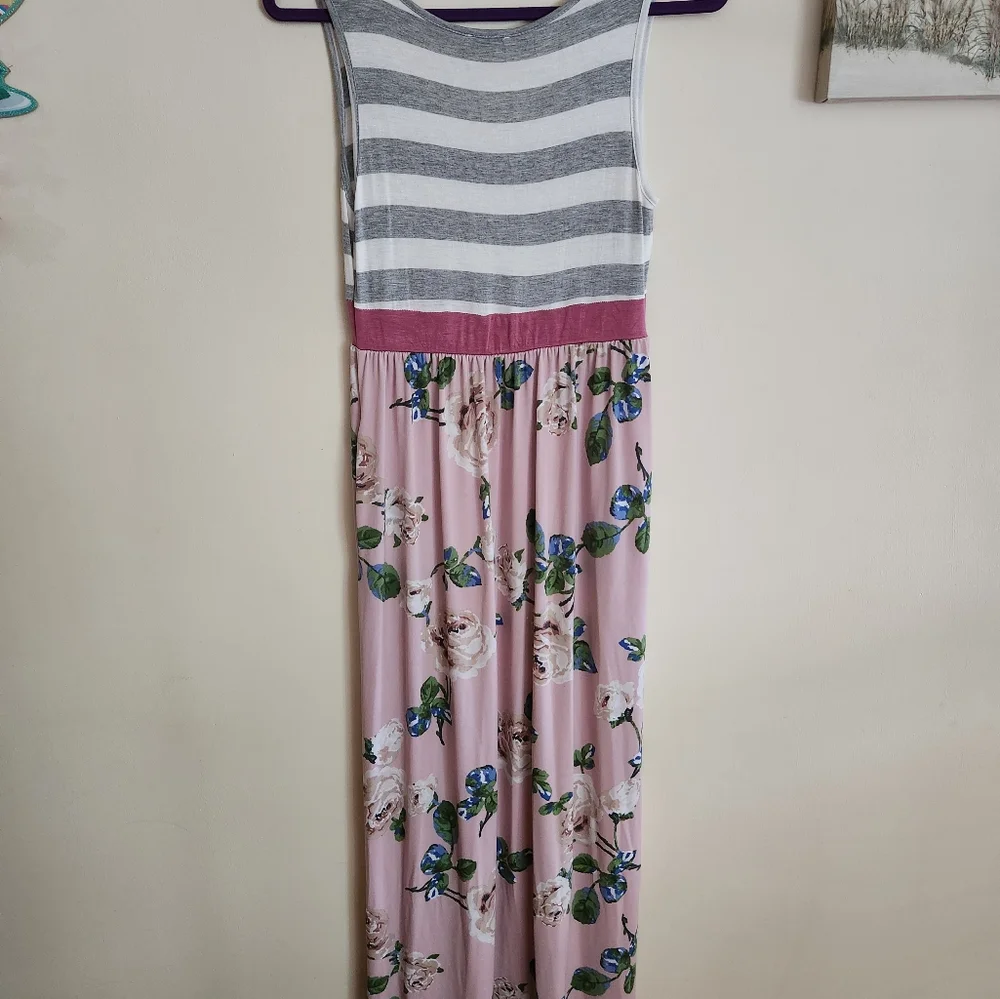 Womens Floral Maxi Dress Small Blush Pink Grey White Stripe